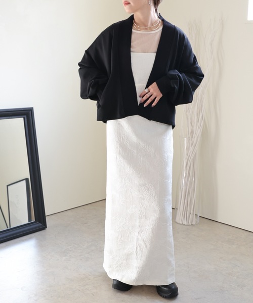 ULEULA（ウルア）の「ノーカラーカーディガン/リブトッパー（カーディガン/ボレロ・レディース・ブラック/ベージュ・FREE）」の6枚目の写真