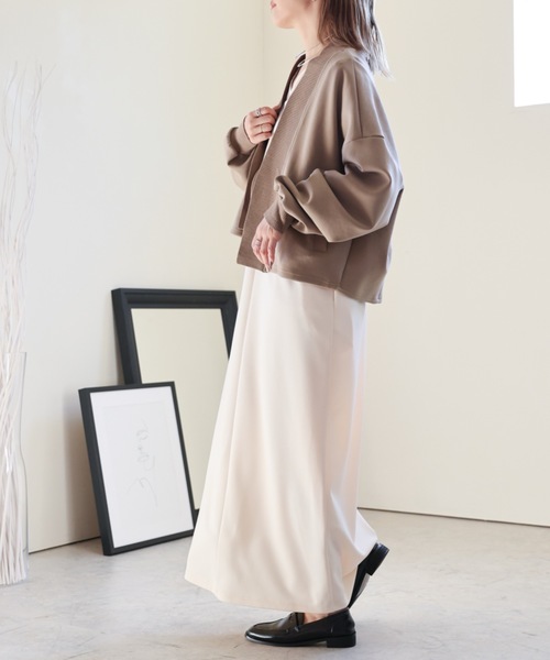 ULEULA（ウルア）の「ノーカラーカーディガン/リブトッパー（カーディガン/ボレロ・レディース・ブラック/ベージュ・FREE）」の7枚目の写真