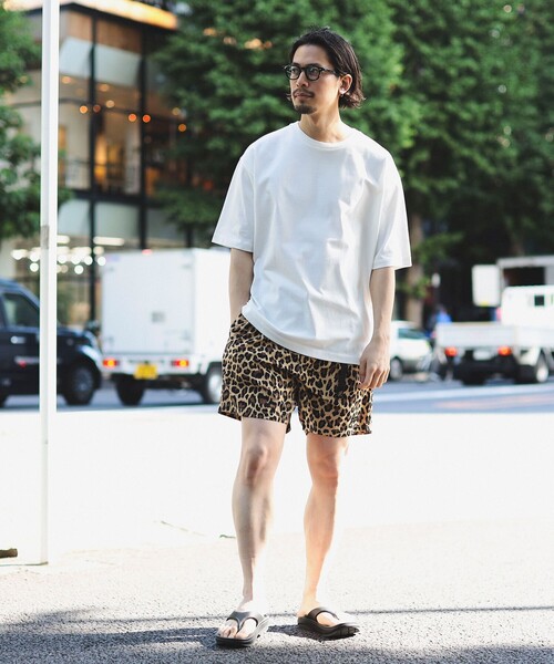 B:MING by BEAMS（ビーミングバイビームス）の「B:MING by BEAMS / ビッグシルエット クルーネック ソリッド Tシャツ「抗菌防臭」（Tシャツ/カットソー・メンズ・ブラウン系その他5/オフホワイト/ブラック・SMALL/MEDIUM/LARGE/X-LARGE）」の8枚目の写真