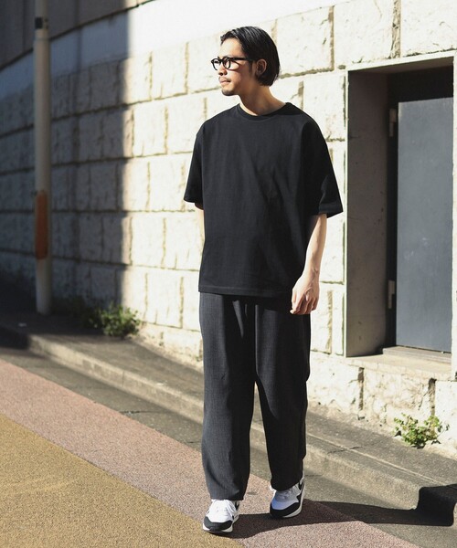 B:MING by BEAMS（ビーミングバイビームス）の「B:MING by BEAMS / ビッグシルエット クルーネック ソリッド Tシャツ「抗菌防臭」（Tシャツ/カットソー・メンズ・ブラウン系その他5/オフホワイト/ブラック・SMALL/MEDIUM/LARGE/X-LARGE）」の19枚目の写真