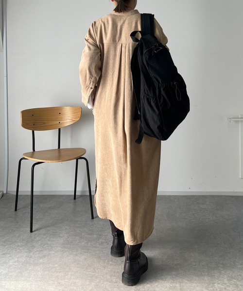 un dix cors（アンディコール）の「コーデュロイワンピース