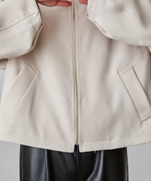 Lui's(ルイス)の「スタンドカラージップブルゾン(ブルゾン・メンズ・ブラック/ベージュ・FREE)」の22枚目の写真