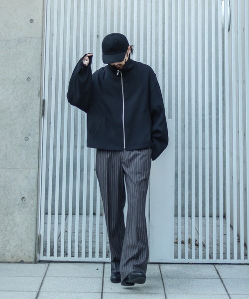 Lui's(ルイス)の「スタンドカラージップブルゾン(ブルゾン・メンズ・ブラック/ベージュ・FREE)」の7枚目の写真