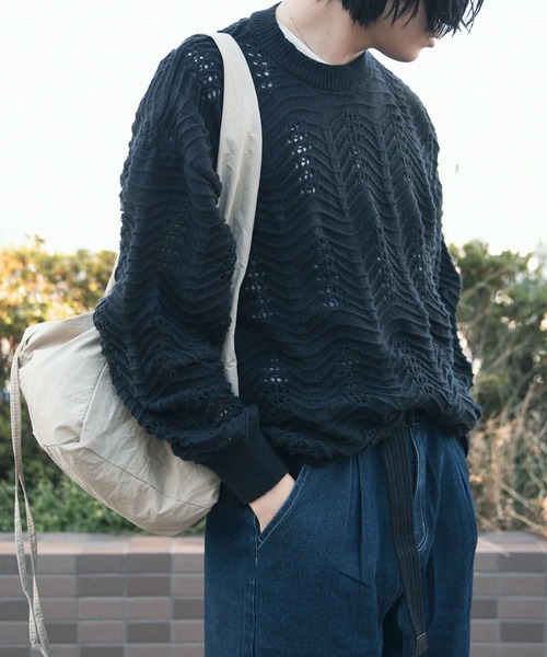 aimoha（アイモハ）の「aimoha men CREW NECK POINTELLE KNIT ポワントール編みニット (SS)（ニット/セーター・メンズ・オフホワイト/ブラック・XXX-LARGE/LARGE/MEDIUM/XX-LARGE/X-LARGE）」の2枚目の写真