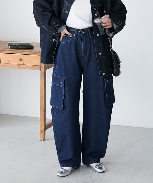 BONLECILL(ボンルシール)の「カーヴィーデニムカーゴパンツ(デニムパンツ・レディース・ブラック/ブルー系1/ネイビー・L/M/S)」の17枚目の写真