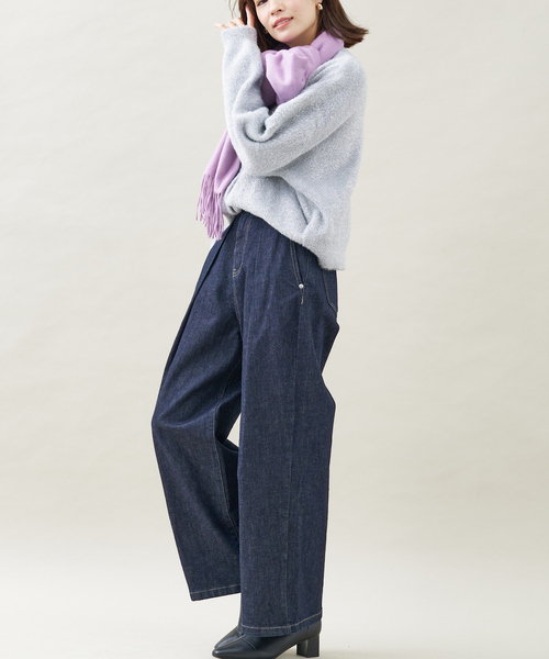 abahouse mavie(アバハウスマヴィ)の「ラメ混フェザーヤーン2WAYカーディガン(カーディガン/ボレロ・レディース・ゴールド/ブラック/シルバー・フリー)」の16枚目の写真