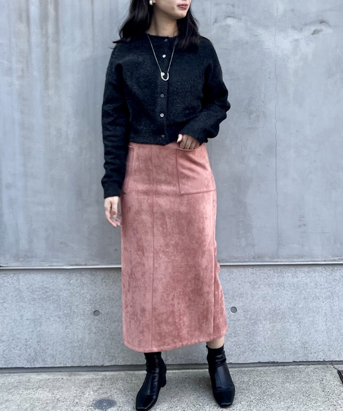 abahouse mavie(アバハウスマヴィ)の「ラメ混フェザーヤーン2WAYカーディガン(カーディガン/ボレロ・レディース・ゴールド/ブラック/シルバー・フリー)」の8枚目の写真