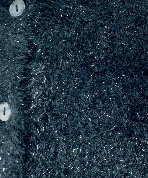 abahouse mavie(アバハウスマヴィ)の「ラメ混フェザーヤーン2WAYカーディガン(カーディガン/ボレロ・レディース・ゴールド/ブラック/シルバー・フリー)」の12枚目の写真