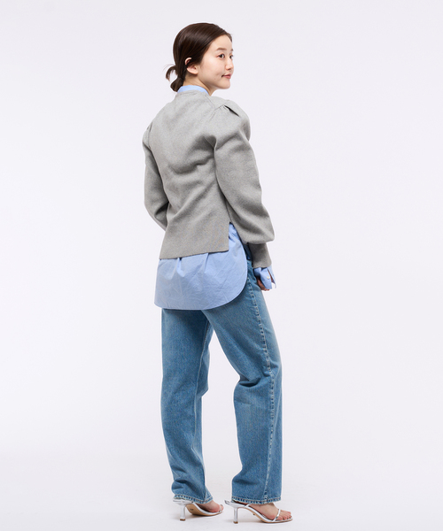 IENA(イエナ)の「コットンカシミアフォルムカーディガン(カーディガン/ボレロ・レディース・ホワイト/チャコールグレー・FREE)」の6枚目の写真