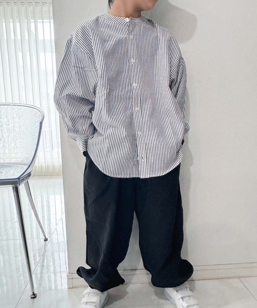 ZI-ON(ジーオン)の「レギュラーカラー&ノーカラーオーバーサイズシャツ(シャツ/ブラウス・キッズ・オフホワイト/カーキ/サックスブルー/グレー系その他/ブルー系その他2/ネイビー/グリーン系その他/グレー系その他2/ブルー系その他/グレー系その他3/ベージュ/チャコール/ホワイト系その他/ベージュ系その他・110cm/120cm/130cm/140cm/150cm/160cm)」の17枚目の写真