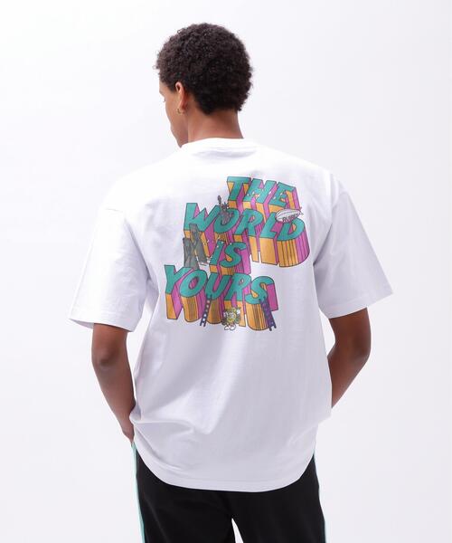 AVIREX(アヴィレックス)の「CREWNECK T-SHIRT THE WORLD IS YOURS / クルーネック Tシャツ ザ ワールド イズ ユアーズ / AVIREX / アヴィレックス(Tシャツ/カットソー・メンズ・グレー/ブラック/ホワイト・MEDIUM/LARGE/X-LARGE/XX-LARGE)」の2枚目の写真