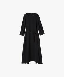 To b. by agnes b.（トゥービーバイアニエスベー）の「WU91 ROBE