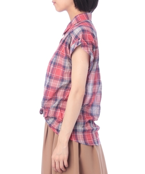 HusHusH（ハッシュアッシュ）の「半袖シャーリングチェックシャツ（シャツ/ブラウス・レディース・ブラック/ブルー/レッド・02/03）」の4枚目の写真