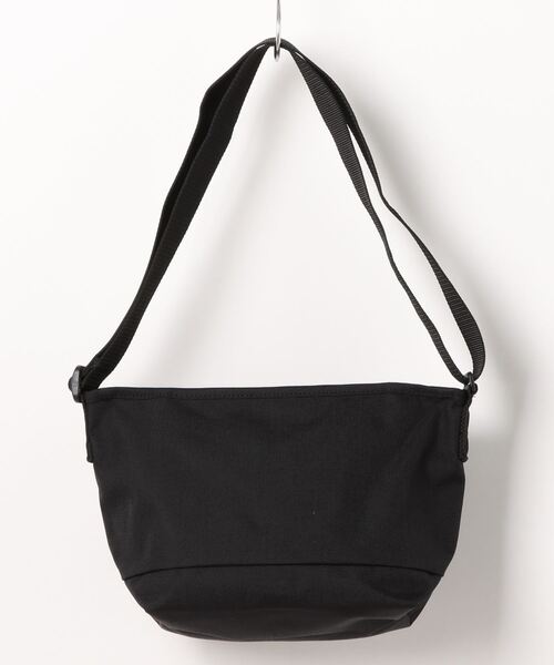 Manhattan Portage(マンハッタンポーテージ)の「Nylon Messenger Bag JR Flap Zipper Pocket Doraemon 2024(メッセンジャーバッグ・レディース・ブラック・SMALL)」の11枚目の写真