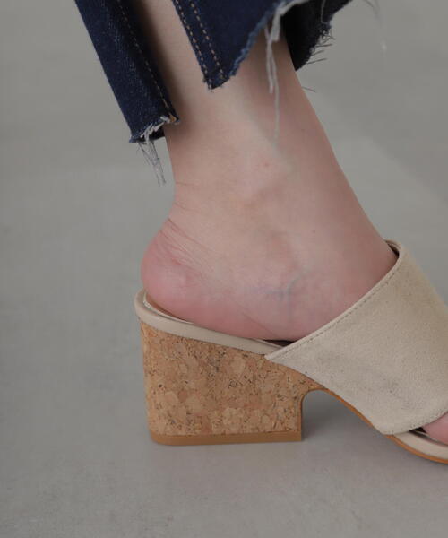 FREE'S MART(フリーズマート)の「◆コルクウェッジサンダル(サンダル・レディース・ブラック/グレー/ブルー・SMALL/MEDIUM)」の19枚目の写真