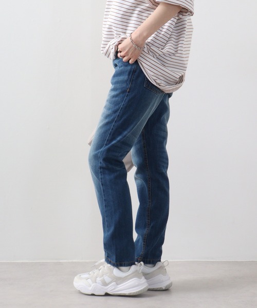 atONE(アットワン)の「atONE ヴィンテージ加工 テーパードデニムパンツ(デニムパンツ・レディース・ネイビー/ブルー・3L/4L/L/LL/M)」の19枚目の写真