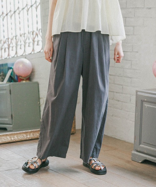 niko and...（ニコアンド）の「DRYイージールーズパンツ（その他パンツ・レディース・チャコール/ベージュ/イエロー/ダークブルー・MEDIUM/LARGE）」の2枚目の写真