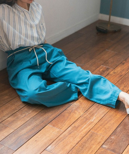 niko and...（ニコアンド）の「DRYイージールーズパンツ（その他パンツ・レディース・チャコール/ベージュ/イエロー/ダークブルー・MEDIUM/LARGE）」の18枚目の写真