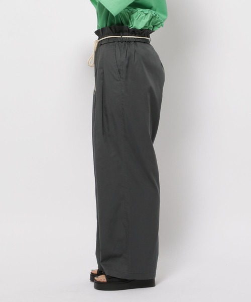 niko and...（ニコアンド）の「DRYイージールーズパンツ（その他パンツ・レディース・チャコール/ベージュ/イエロー/ダークブルー・MEDIUM/LARGE）」の5枚目の写真