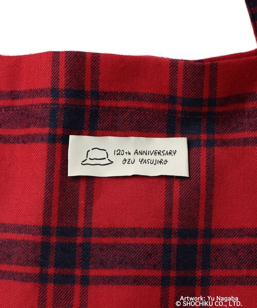 BEAMS JAPAN（ビームス　ジャパン）の「小津安二郎監督 / アニバーサリー ロゴ トートバッグ チェック（トートバッグ・メンズ・レッド・ONE SIZE）」の7枚目の写真