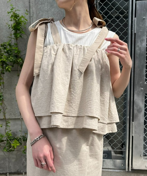 WILLOW（ウィロー）の「【willow】マルチウェイリネンキャミ（Tシャツ/カットソー・レディース・ベージュ/ブラック・ONE SIZE）」の2枚目の写真