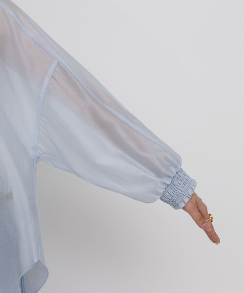 NOLLEY’S（ノーリーズ）の「袖口シャーリングブラウス（シャツ/ブラウス・レディース・キャメル/サックスブルー/ベビーピンク/ブラック/グレー/チャコールグレー・38）」の14枚目の写真