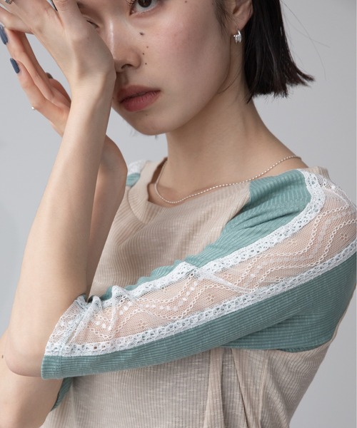 VACANCY(ヴァカンシー)の「レースラインラグランリブトップス(Tシャツ/カットソー・レディース・グレー系その他/ホワイト×ブラック/グリーン・FREE)」の22枚目の写真