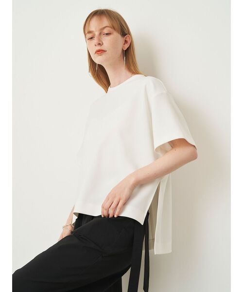 ELENDEEK(エレンディーク)の「バックVオーバーカットソー(Tシャツ/カットソー・レディース・ブルー/オフホワイト/ブラック・FREE)」の14枚目の写真