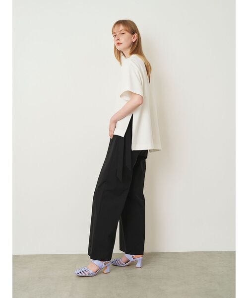 ELENDEEK(エレンディーク)の「バックVオーバーカットソー(Tシャツ/カットソー・レディース・ブルー/オフホワイト/ブラック・FREE)」の20枚目の写真