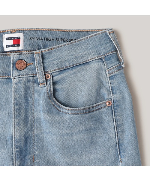 TOMMY HILFIGER（トミーヒルフィガー）の「ハイウエストフレアジーンズ（デニムパンツ・レディース・ブルー・25inch/26inch/27inch）」の11枚目の写真