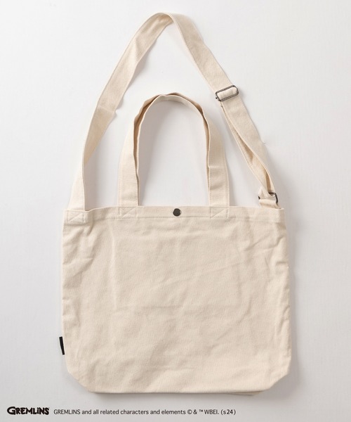 make a ray!（メイク ア レイ！）の「【GREMLINS/グレムリン】ギズモ ポスターテイスト 3パターン BIGプリントデザイン 2WAYキャンバスショルダーバッグ/トートバッグ（ショルダーバッグ・レディース・クリーム/ナチュラル/キナリ・FREE）」の9枚目の写真
