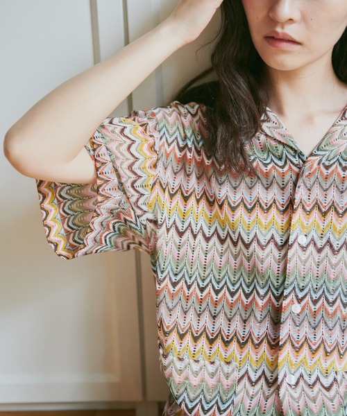 CAMPHOR WOOD(カンファーウッド)の「color wave sheer shirts / ウェーブシアーシャツ(シャツ/ブラウス・メンズ・グリーン系/レッド系・MEDIUM/LARGE)」の13枚目の写真