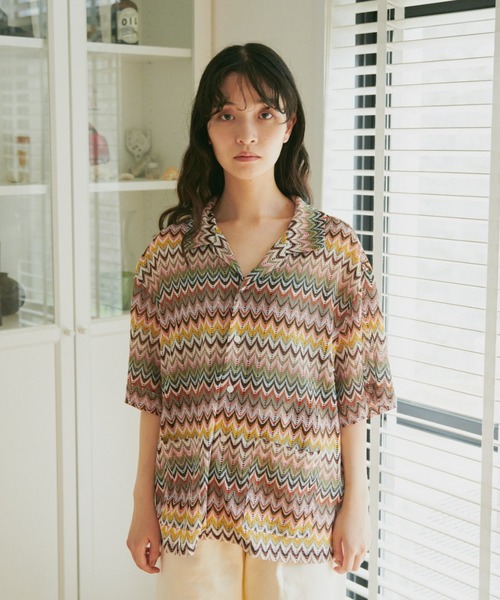 CAMPHOR WOOD(カンファーウッド)の「color wave sheer shirts / ウェーブシアーシャツ(シャツ/ブラウス・メンズ・グリーン系/レッド系・MEDIUM/LARGE)」の5枚目の写真