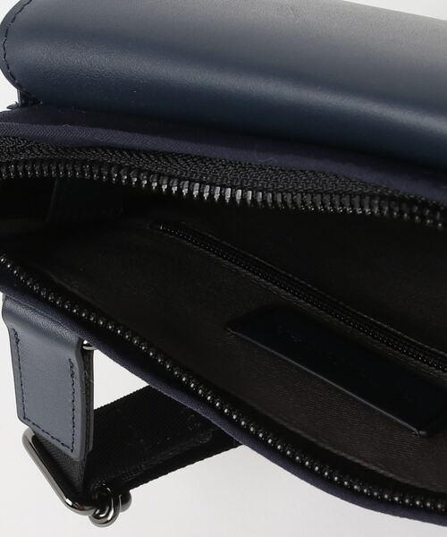 Calvin Klein(カルバン・クライン)の「【Calvin Klein / カルバンクライン】ミニッツ ショルダーバッグ(ショルダーバッグ・メンズ・ネイビー/グレー/ブラック・FREE)」の6枚目の写真
