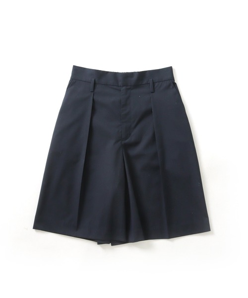 DRESSLAVE(ドレスレイブ)の「sartorial tuck half pants(タックハーフパンツ)(その他パンツ・レディース・ブラック/グレー・38)」の1枚目の写真