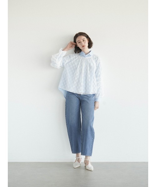 FIKA.(フィーカ)の「Gather sleeve lace blouse(シャツ/ブラウス・レディース・ブラック/オフホワイト・MEDIUM)」の8枚目の写真