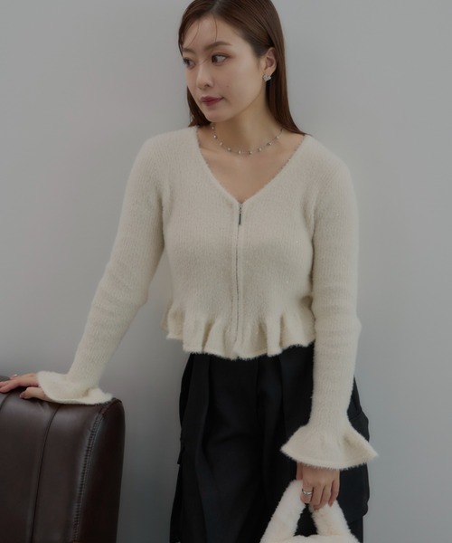 ECREL（エクレール）の「ダブルジップフラワースパンコールカーディガン（ニット/セーター・レディース・アイボリー/ライトグレー/ピンク・FREE）」の4枚目の写真