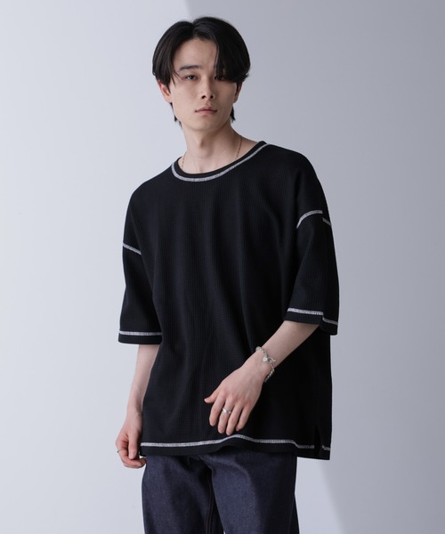 NANO universe(ナノユニバース)の「配色ステッチビックワッフルTシャツ 半袖(Tシャツ/カットソー・メンズ・ブラック/ホワイト・M/L)」の2枚目の写真
