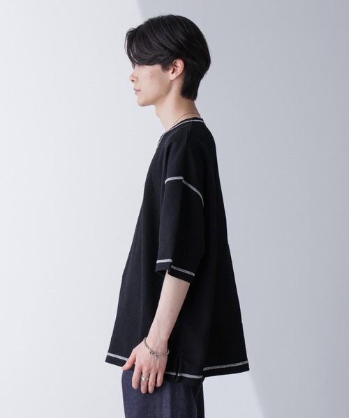 NANO universe(ナノユニバース)の「配色ステッチビックワッフルTシャツ 半袖(Tシャツ/カットソー・メンズ・ブラック/ホワイト・M/L)」の8枚目の写真