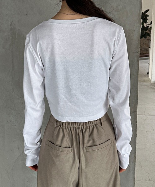 feepur（フェピュール）の「クロップドフライスロンTee（Tシャツ/カットソー・レディース・ブラック/オフホワイト/グレー/ネイビー/オートミール・MEDIUM）」の18枚目の写真