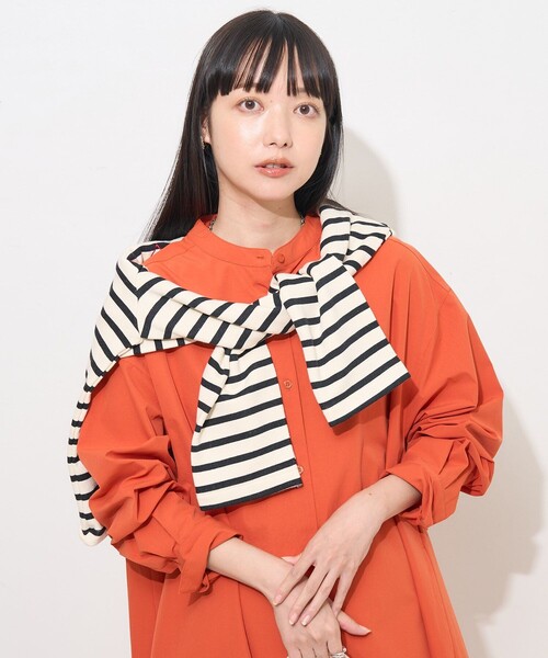 FREAK'S STORE(フリークスストア)の「マオカラー フレアシャツワンピース(シャツワンピース・レディース・ブラック/オレンジ/ホワイト/ブルー・フリ-)」の4枚目の写真