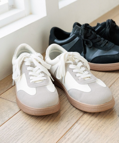 GLOBAL WORK（グローバルワーク）の「エアかるクラシックスニーカー/142642（スニーカー・メンズ・アイボリー/ブラック/ブラック系その他/ブラウン・SMALL/MEDIUM/LARGE）」の4枚目の写真