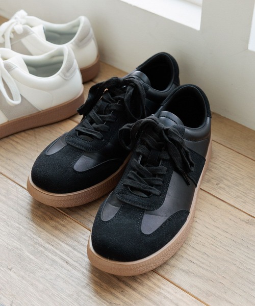 GLOBAL WORK（グローバルワーク）の「エアかるクラシックスニーカー/142642（スニーカー・メンズ・アイボリー/ブラック/ブラック系その他/ブラウン・SMALL/MEDIUM/LARGE）」の14枚目の写真