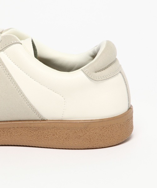 GLOBAL WORK（グローバルワーク）の「エアかるクラシックスニーカー/142642（スニーカー・メンズ・アイボリー/ブラック/ブラック系その他/ブラウン・SMALL/MEDIUM/LARGE）」の21枚目の写真