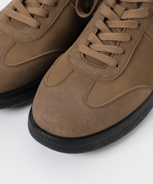 GLOBAL WORK（グローバルワーク）の「エアかるクラシックスニーカー/142642（スニーカー・メンズ・アイボリー/ブラック/ブラック系その他/ブラウン・SMALL/MEDIUM/LARGE）」の7枚目の写真