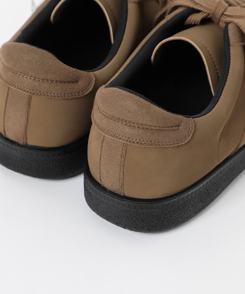 GLOBAL WORK（グローバルワーク）の「エアかるクラシックスニーカー/142642（スニーカー・メンズ・アイボリー/ブラック/ブラック系その他/ブラウン・SMALL/MEDIUM/LARGE）」の8枚目の写真