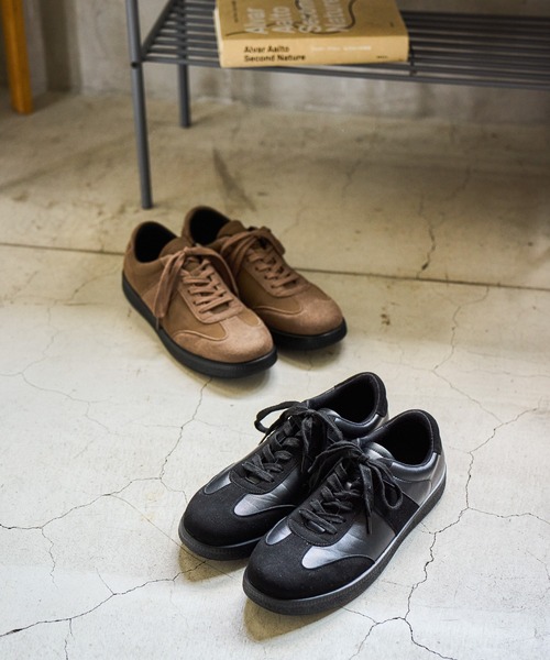 GLOBAL WORK（グローバルワーク）の「エアかるクラシックスニーカー/142642（スニーカー・メンズ・アイボリー/ブラック/ブラック系その他/ブラウン・SMALL/MEDIUM/LARGE）」の9枚目の写真