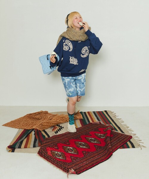 FREAK'S STORE(フリークスストア)の「YMYM × FREAK'S STORE/ワイエムワイエム 別注 YMYM Paisley Hoodie/別注 ワイエムワイエム ペイズリーフーディー(パーカー・レディース・オフホワイト/ネイビー・MEDIUM/LARGE)」の9枚目の写真