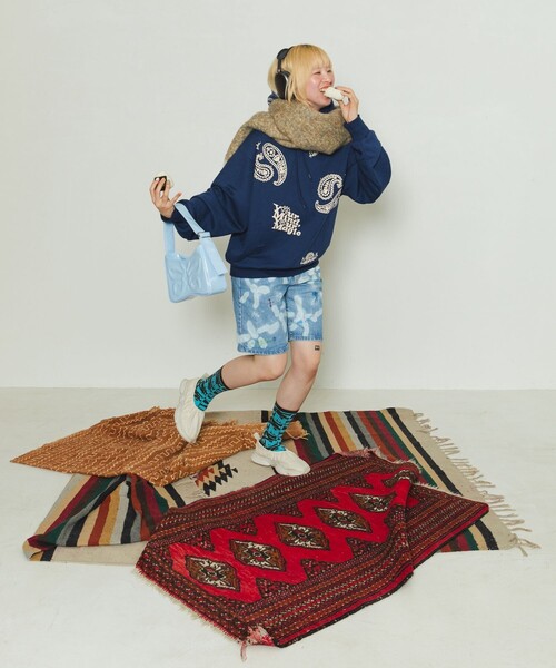 FREAK'S STORE(フリークスストア)の「YMYM × FREAK'S STORE/ワイエムワイエム 別注 YMYM Paisley Hoodie/別注 ワイエムワイエム ペイズリーフーディー(パーカー・レディース・オフホワイト/ネイビー・MEDIUM/LARGE)」の10枚目の写真