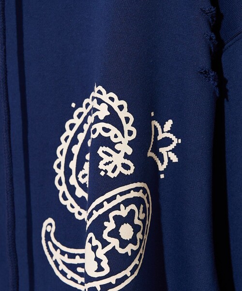 FREAK'S STORE(フリークスストア)の「YMYM × FREAK'S STORE/ワイエムワイエム 別注 YMYM Paisley Hoodie/別注 ワイエムワイエム ペイズリーフーディー(パーカー・レディース・オフホワイト/ネイビー・MEDIUM/LARGE)」の17枚目の写真